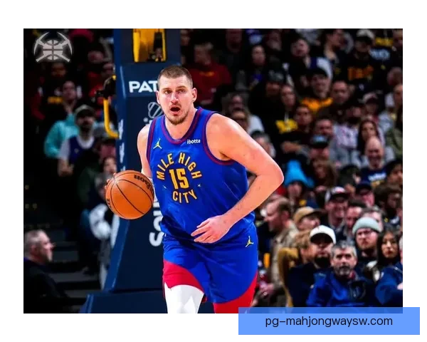 热火鏖战尼克斯全场回顾精彩瞬间与关键对决分析