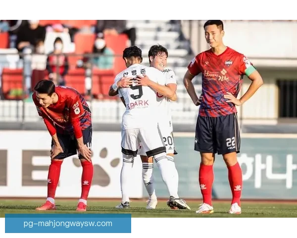 哥达拉哈拉B队与伊列斯卡斯战平双方0比0终场平局